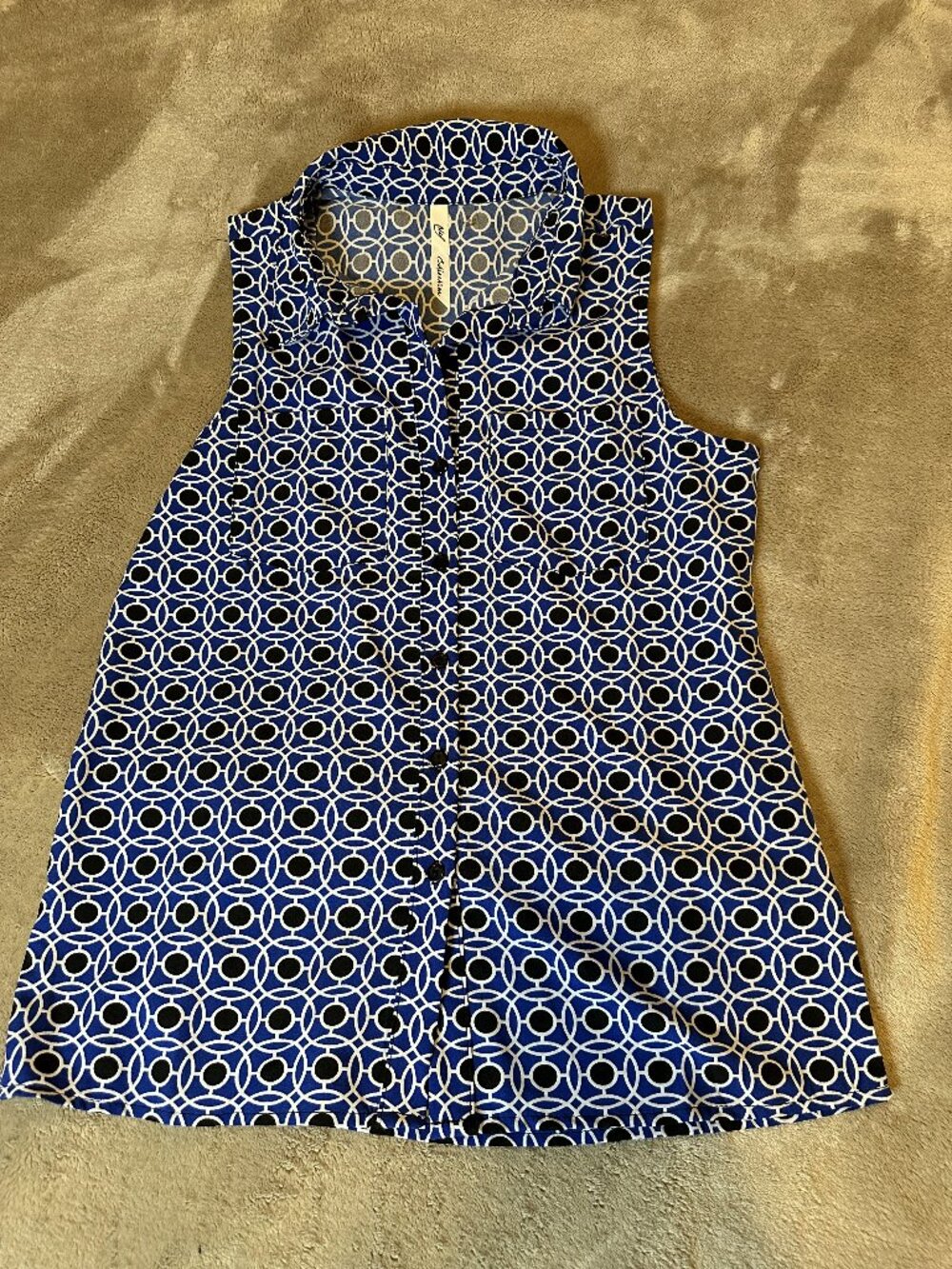 NY Collection Medium Sleeveless Button-up Collar Blouse